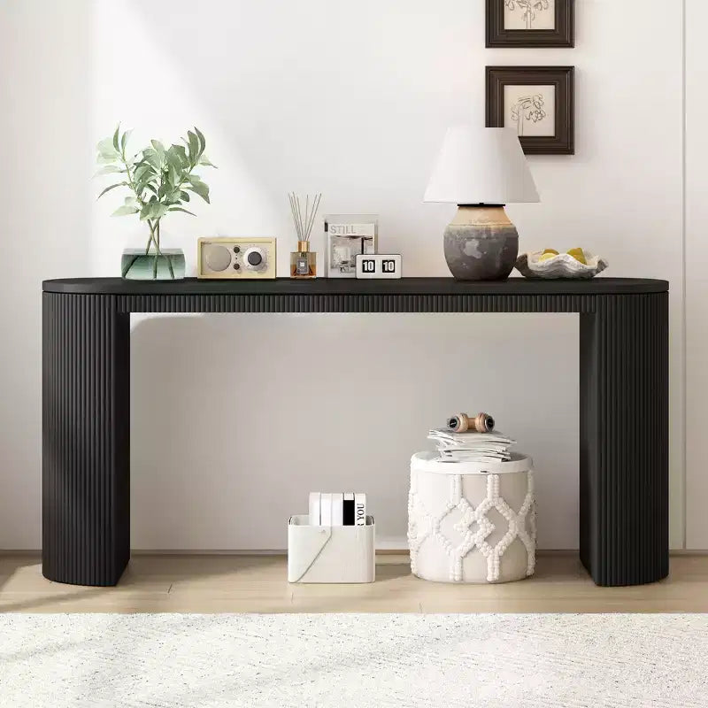 Console galbée avec motif rayé vertical unique