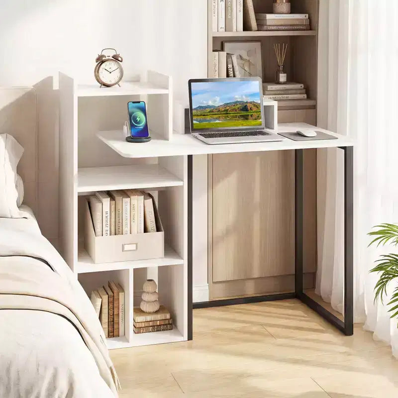 Bureau d'étude informatique de 110,5 cm avec station de charge intégrée